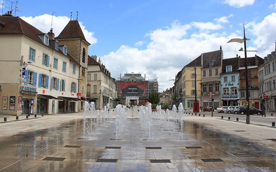 Lons-le-Saunier, préfecture du Jura