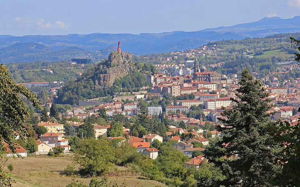 Le Puy-en-Velay, préfecture de la Haute-Loire