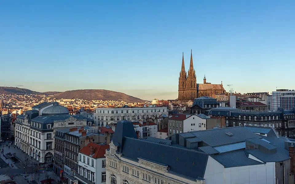 Clermont-Ferrand, préfecture du Puy-de-Dôme