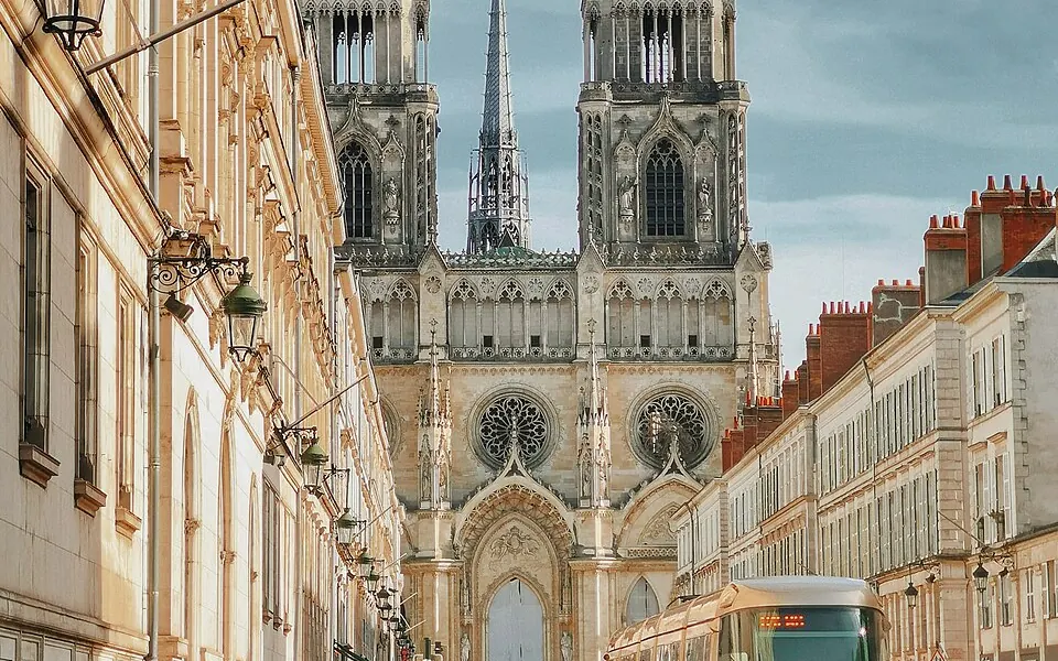 Orléans, préfecture de la région Centre-Val de Loire